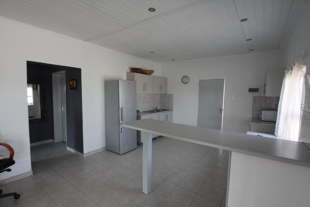 Villa Graf Ongwediva Bagian luar foto